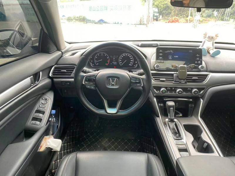 广州19年本田雅阁7