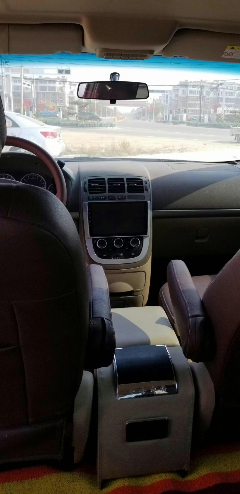 潍坊15年别克陆尊3