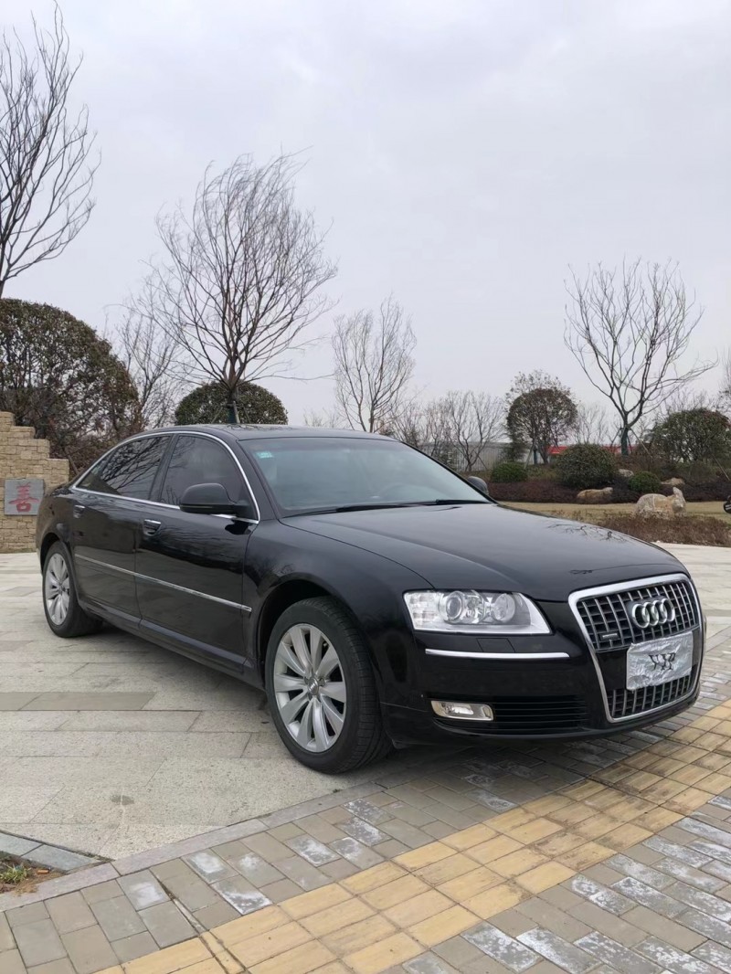 枣庄10年奥迪A8L3