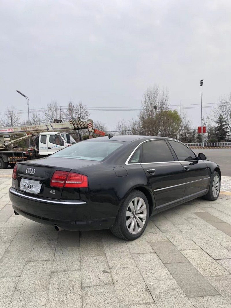 枣庄10年奥迪A8L9