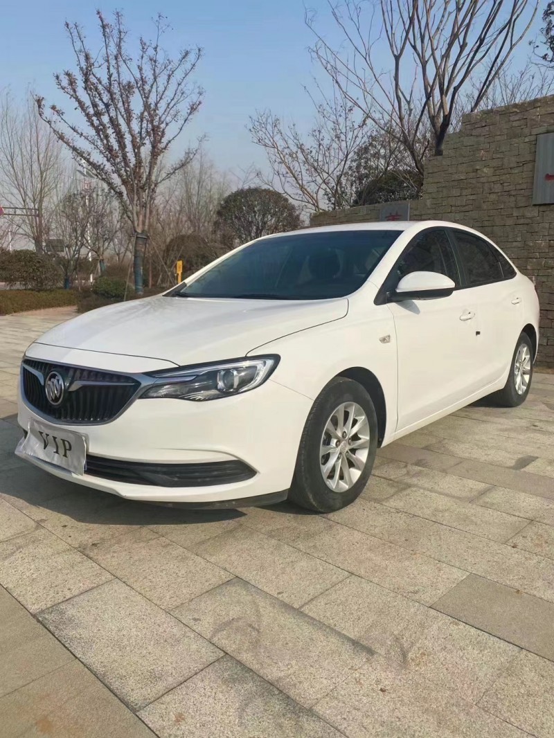 枣庄19年别克英朗GT3