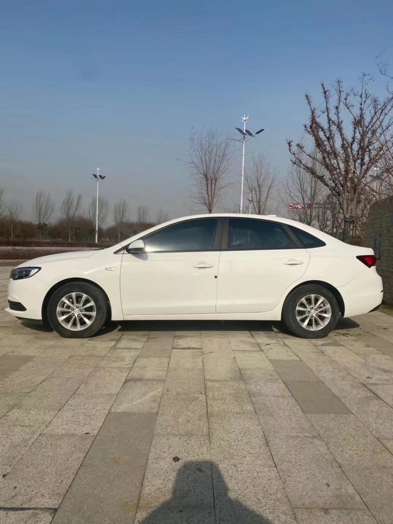 枣庄19年别克英朗GT7