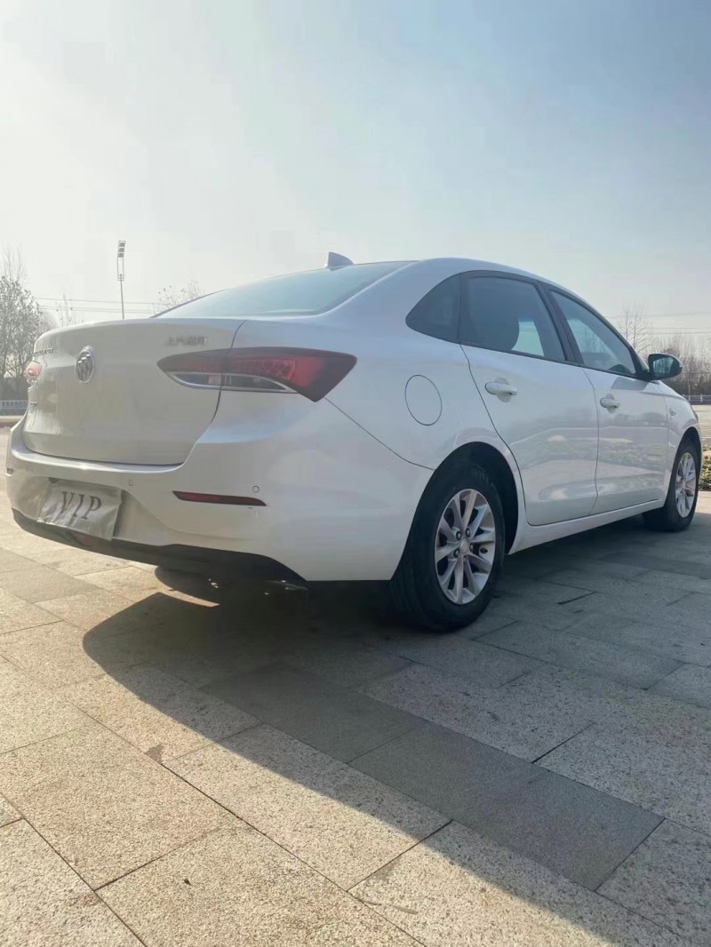 枣庄19年别克英朗GT8