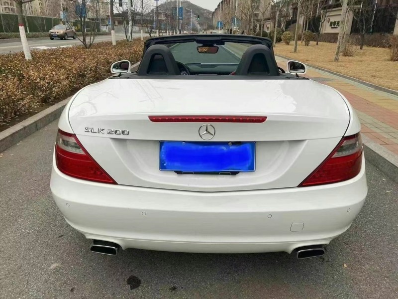 邯鄲16年奔馳SLK2