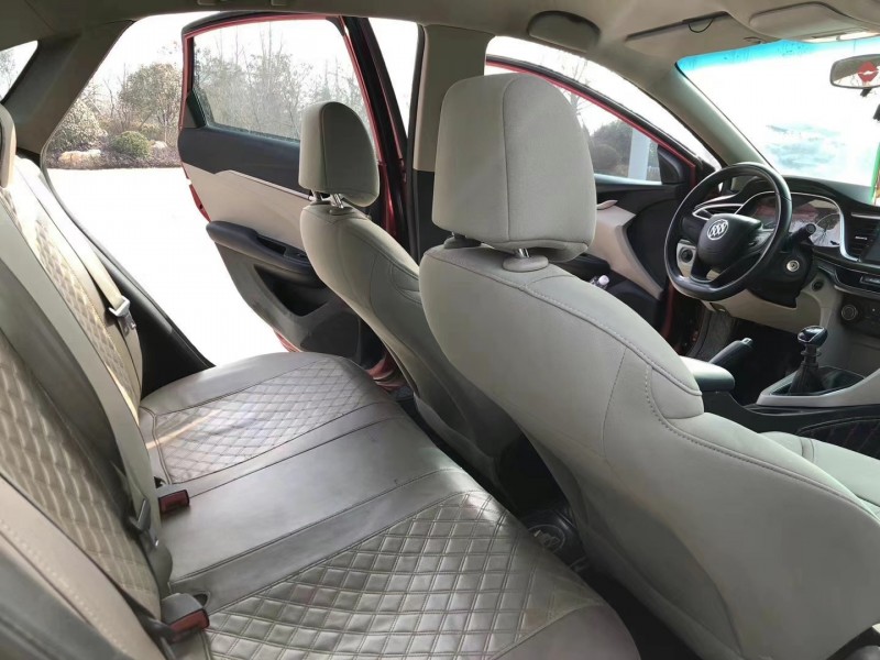 枣庄17年别克英朗GT4