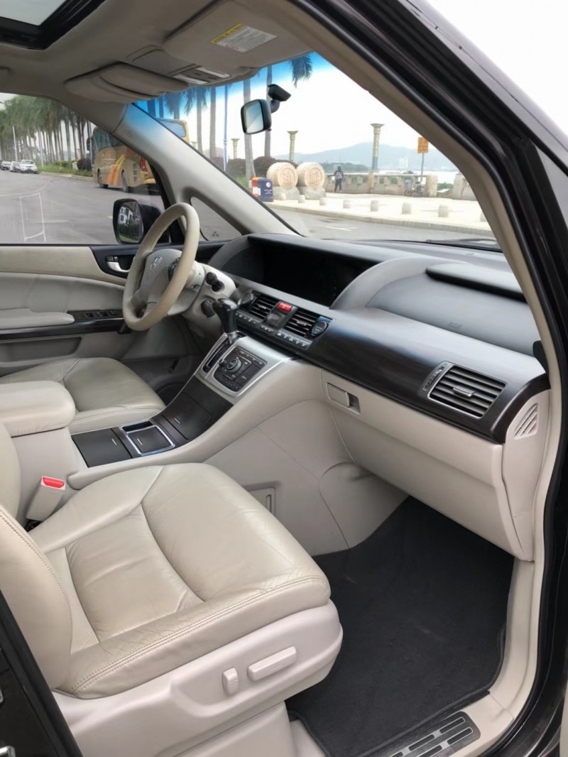 佛山14年本田艾力绅4