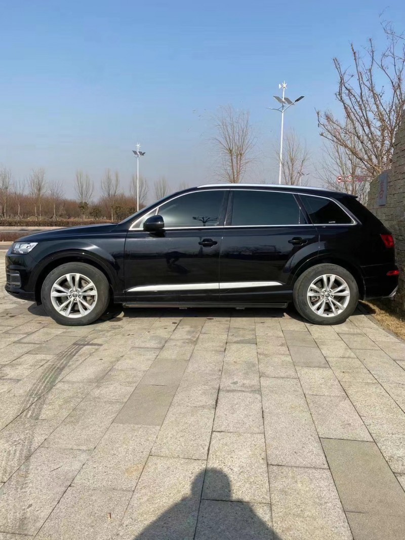 枣庄18年奥迪Q76