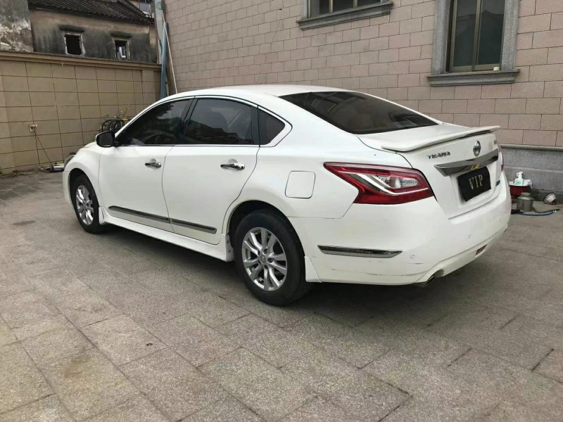 广州16年日产天籁9