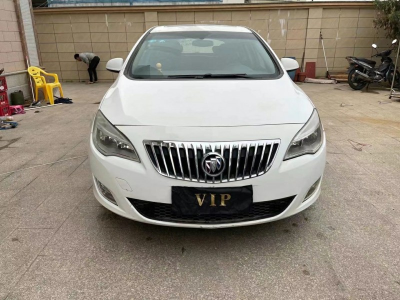 广州15年别克英朗1