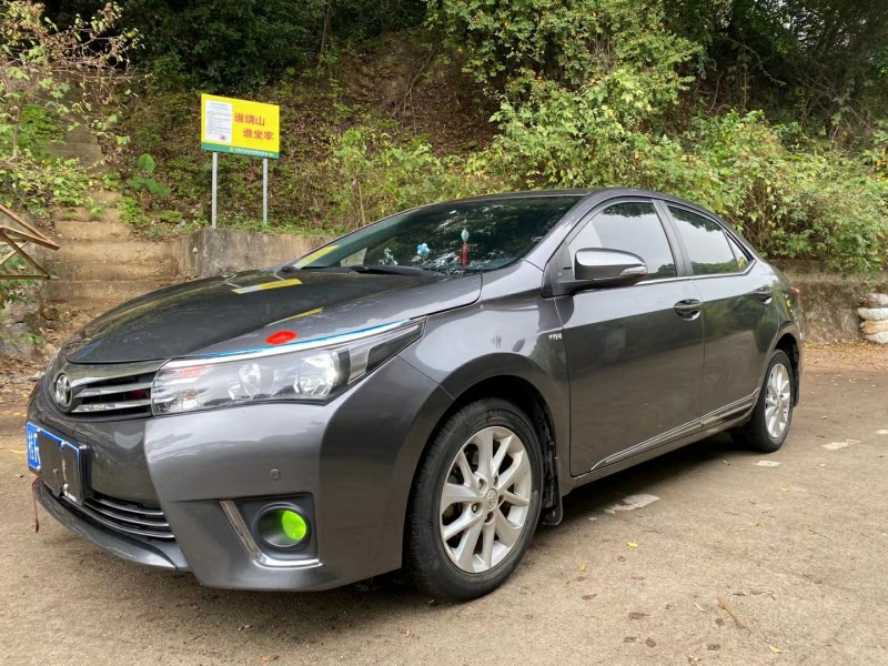 中山14年丰田卡罗拉2