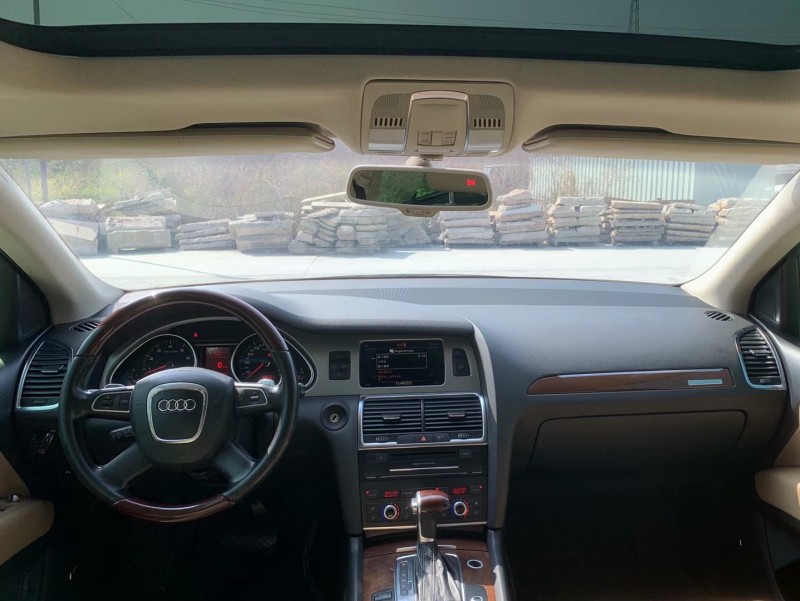 佛山11年奥迪Q74