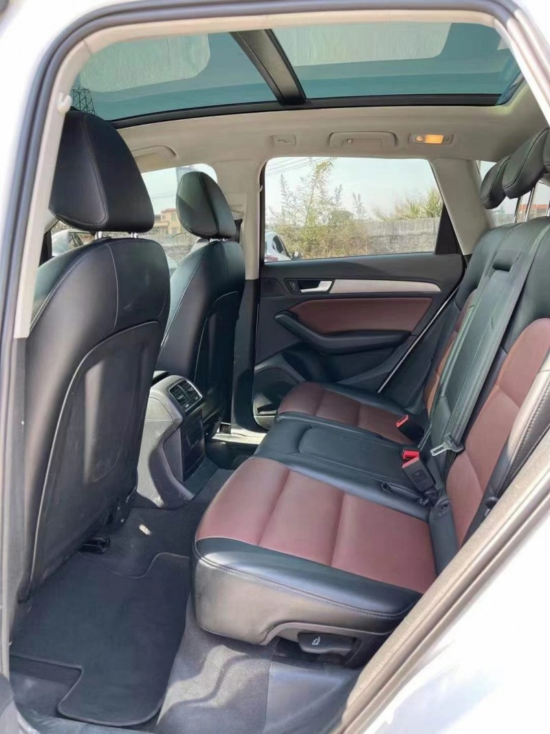 佛山16年奥迪Q54