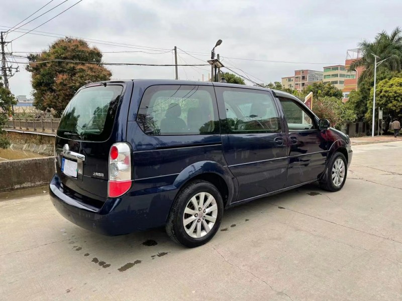 东莞15年别克GL88