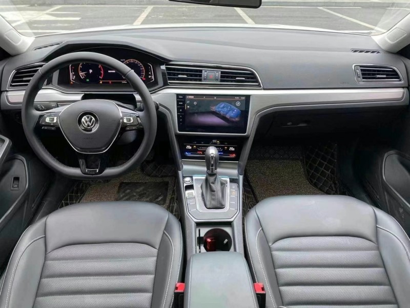 成都21年大众凌渡5