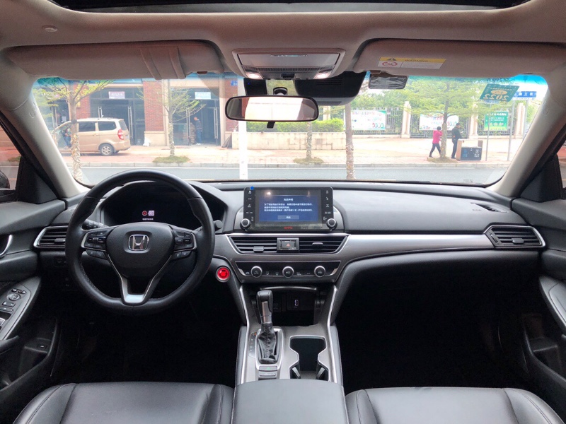 广州20年本田雅阁2