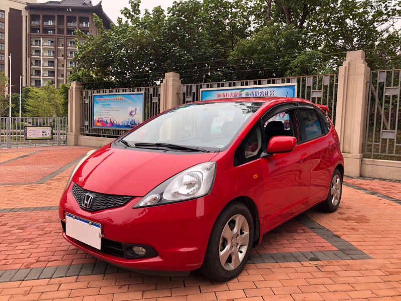 广州抵押车08年本田飞度出售