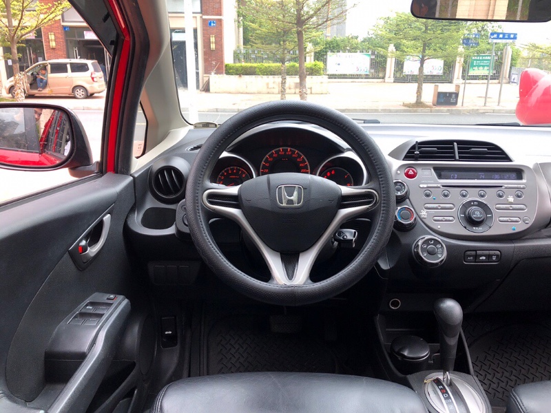 广州08年本田飞度9