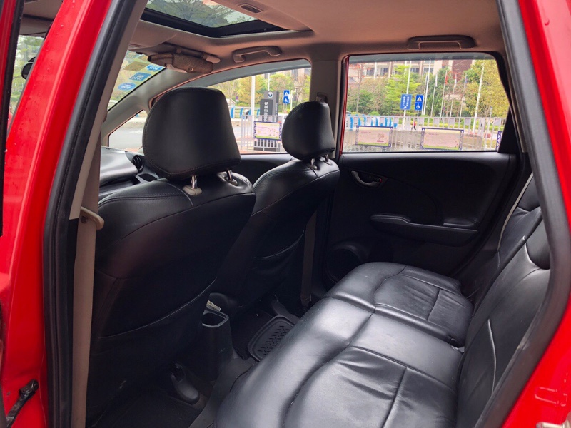 广州08年本田飞度2