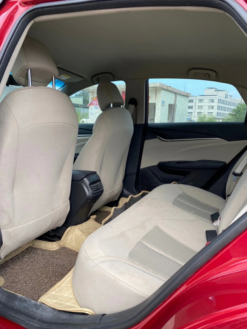 广州19年别克英朗6