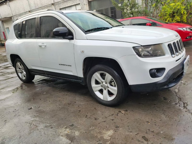 廣州15年Jeep指南者2