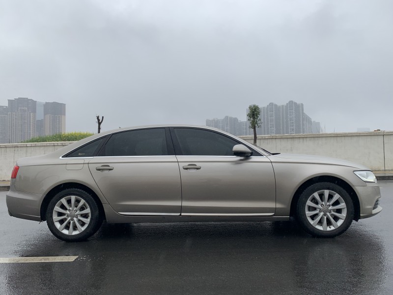 成都14年奥迪A6L6