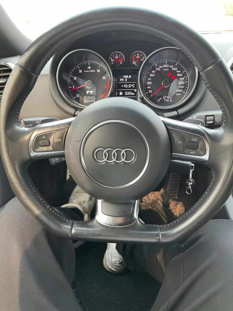 淄博16年奥迪TT5