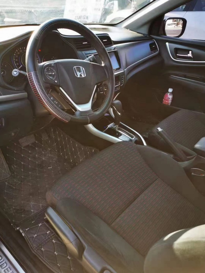 沈阳16年本田凌派5