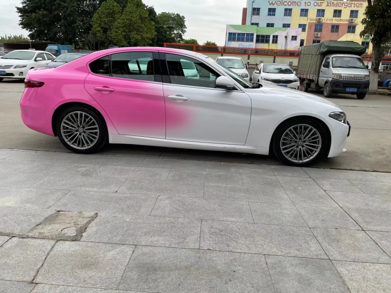 广州19年阿尔法·罗密欧Giulia7