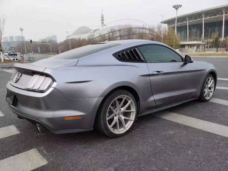 沈阳17年福特野马5