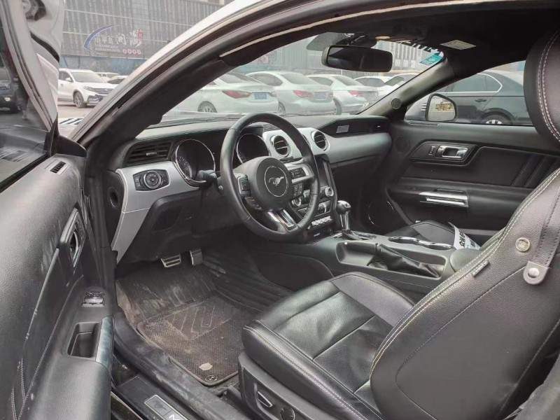 沈阳17年福特野马7