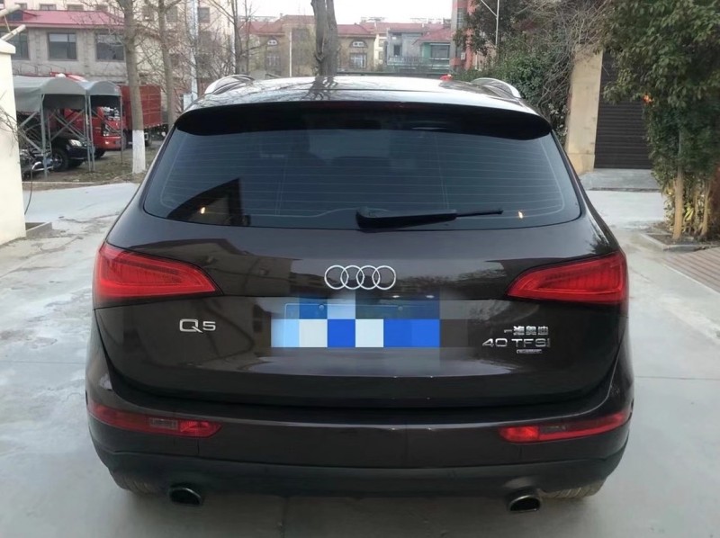 青岛14年奥迪Q56