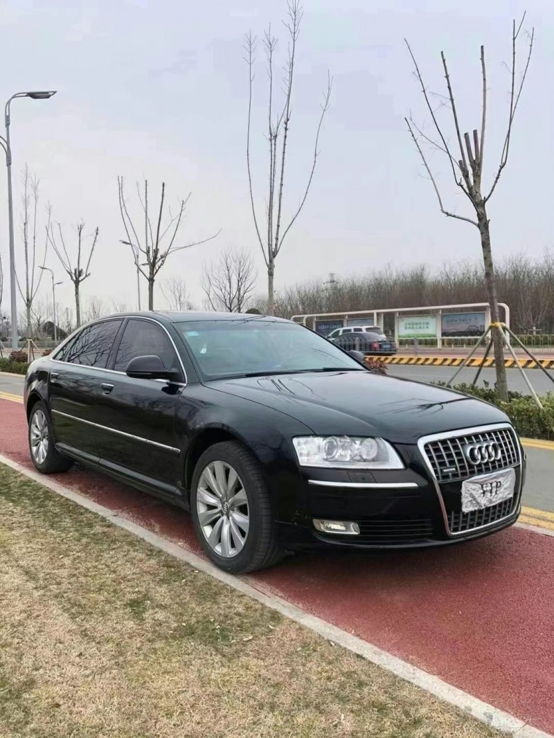 濟南10年奧迪A8L3