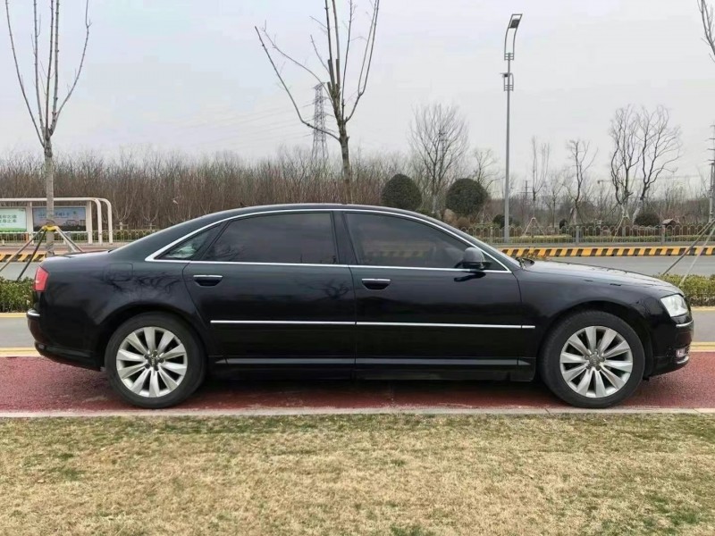 濟南10年奧迪A8L8