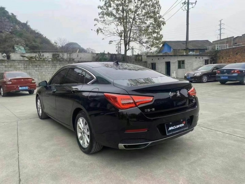 南宁19年红旗H56