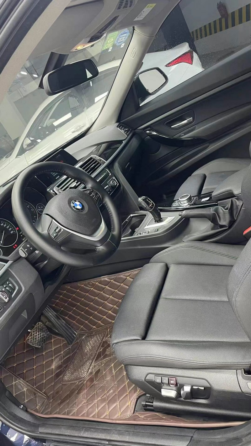 成都19年宝马3系5