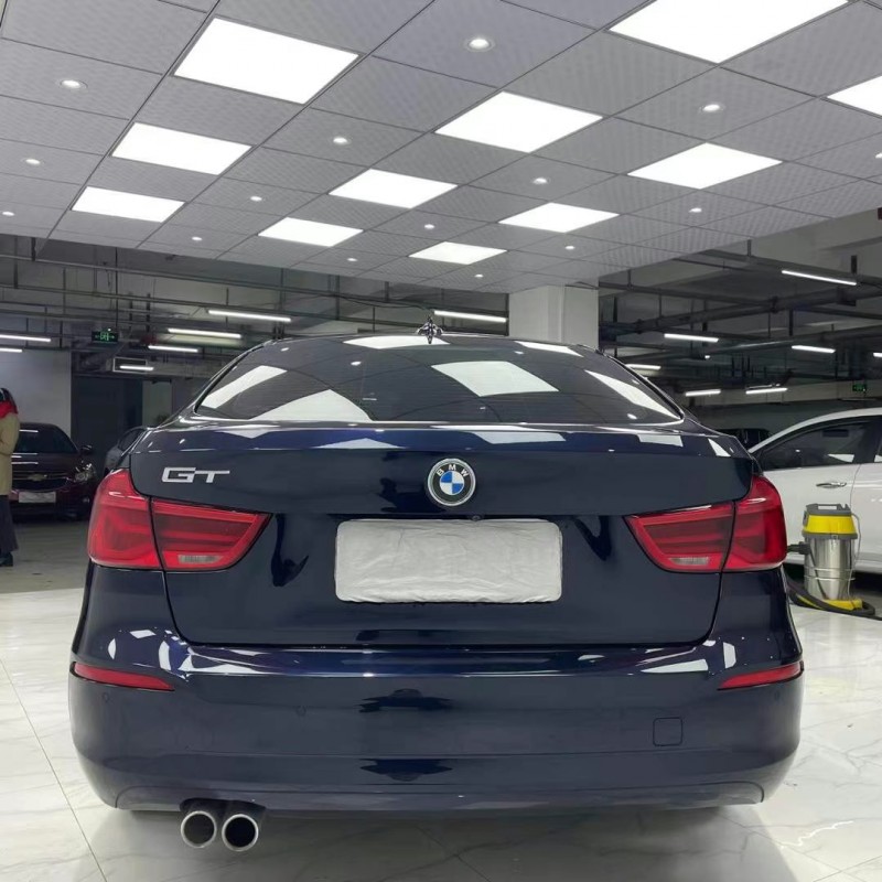 成都19年宝马3系9