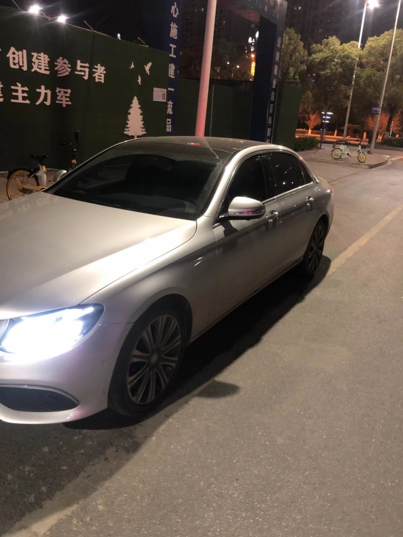 南昌16年奔馳E3