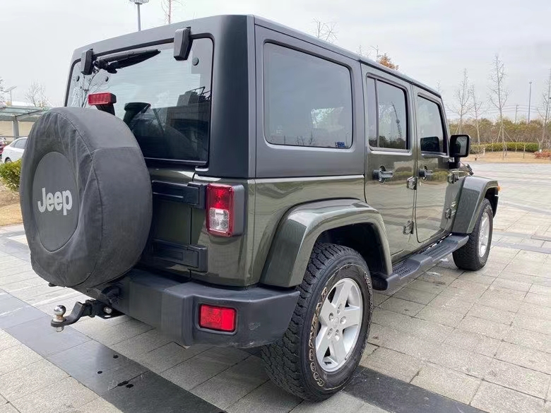 鹽城16年Jeep牧馬人6