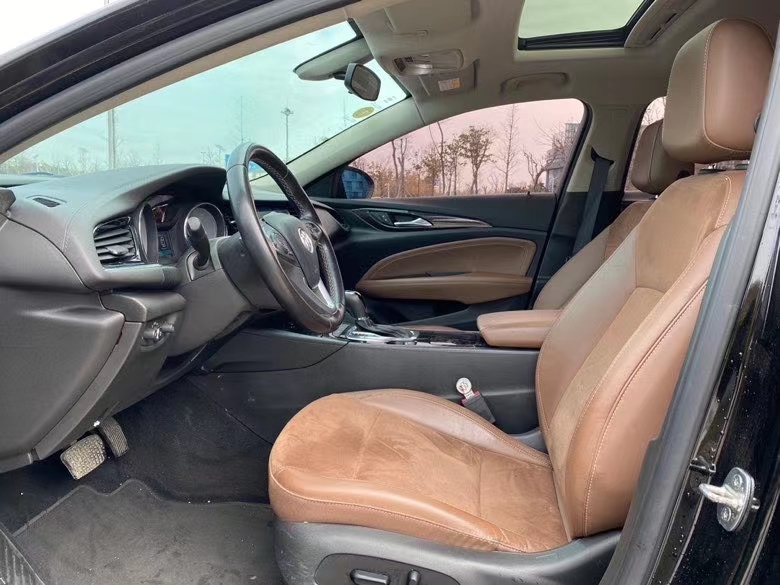 盐城18年别克君威6