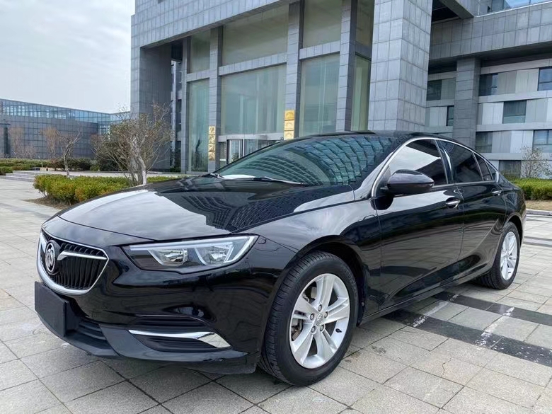 盐城18年别克君威7