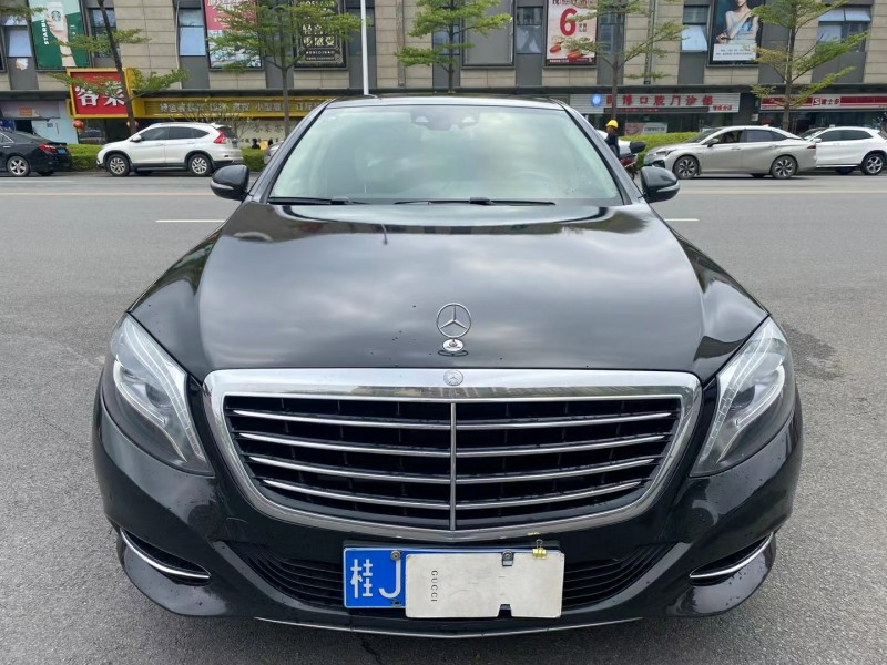广州14年奔驰S8