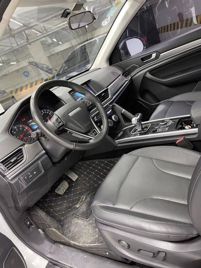 成都19年长城哈弗H66