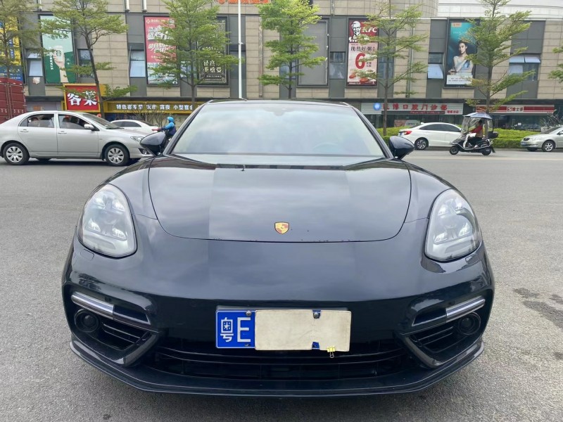 广州18年保时捷帕拉梅拉6