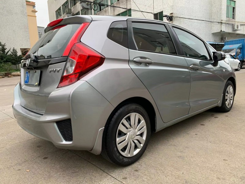 中山15年本田飞度5