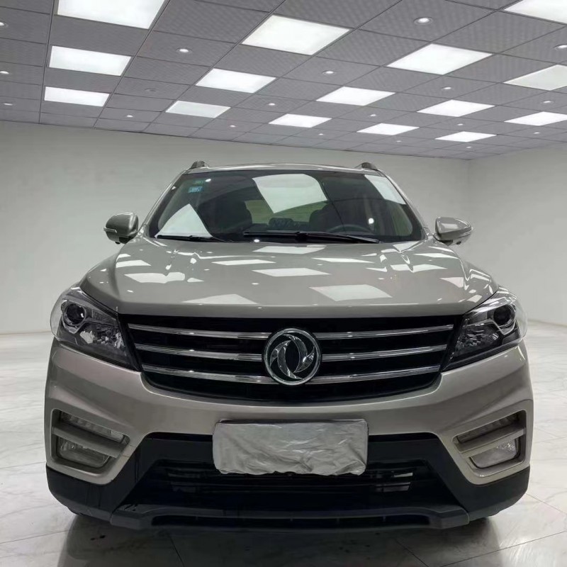 成都19年东风风光S5601