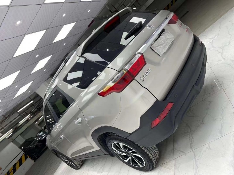 成都19年东风风光S5605