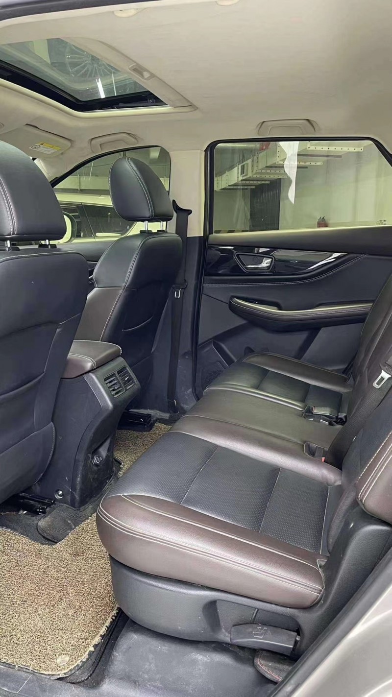 成都19年东风风光S5608