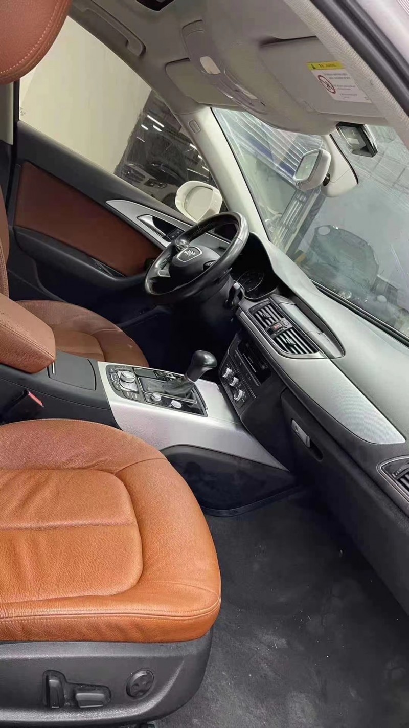 成都16年奥迪A6L7