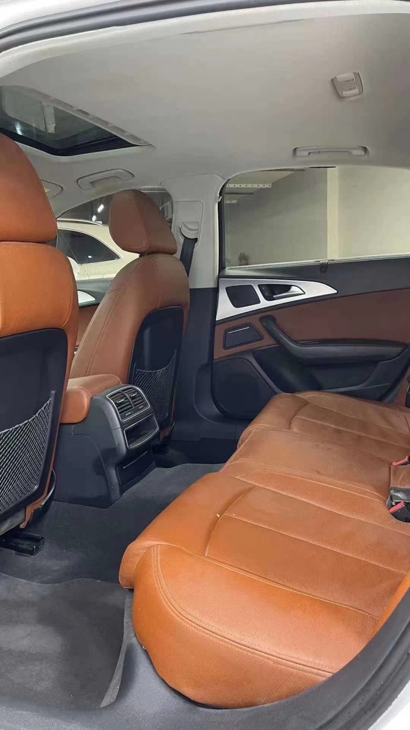 成都16年奥迪A6L8