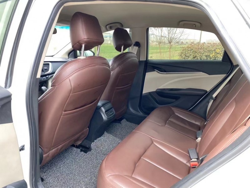 盐城16年别克英朗6